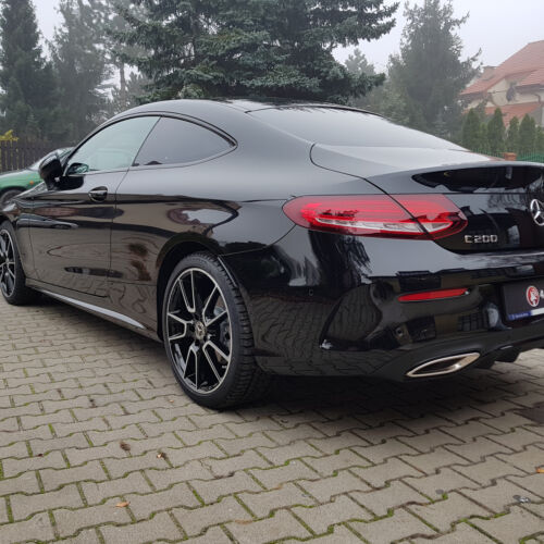 Zdjęcie galerii przyciemnianie szyb samochodowych