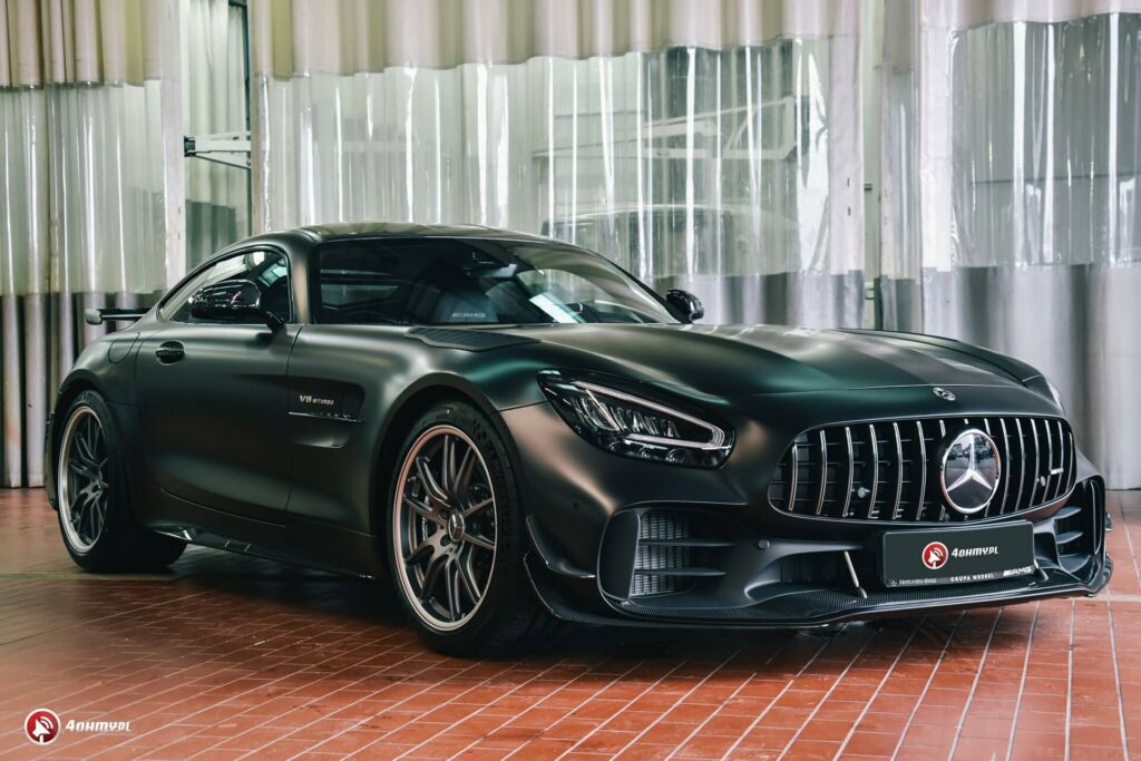 powłoki ochronne na lakier samochodu