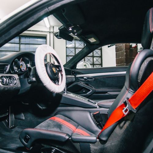 Zdjęcie galerii czyszczenie tapicerki samochodowej